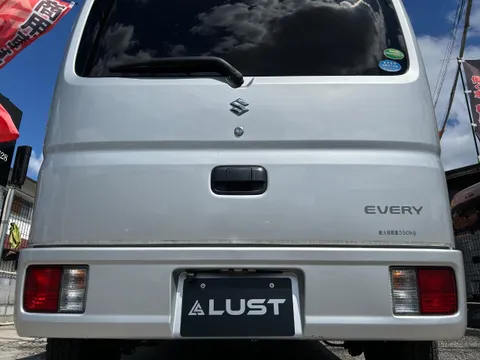 Suzuki Every