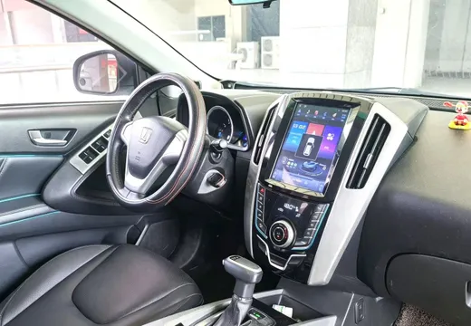 Luxgen SUV