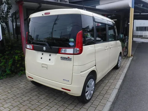Suzuki Spacia