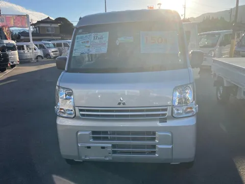 Mitsubishi Minicab Van