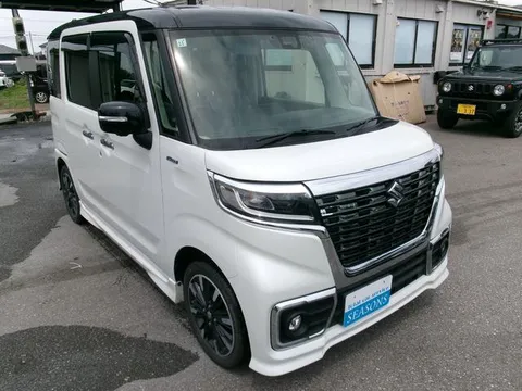 Suzuki Spacia Custom