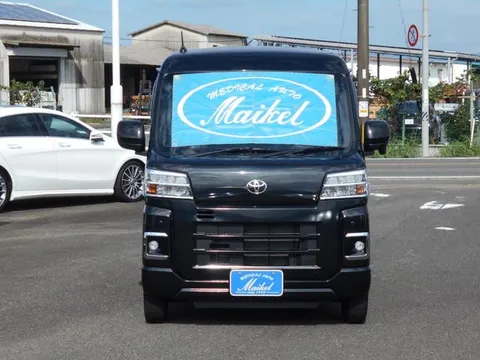 Toyota Pixis Van