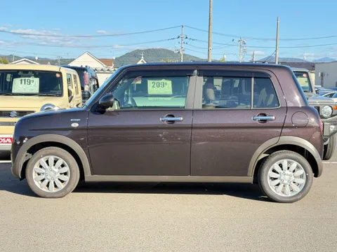 Suzuki Alto Lapin