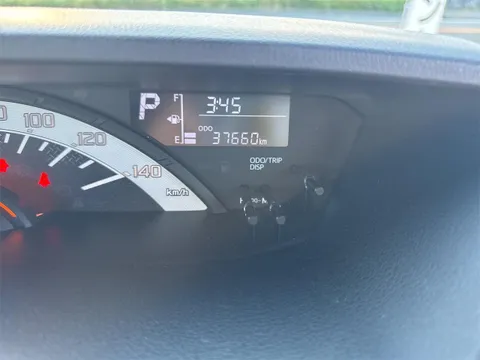 Toyota Pixis Mega