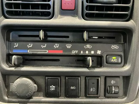 Nissan Clipper Truck