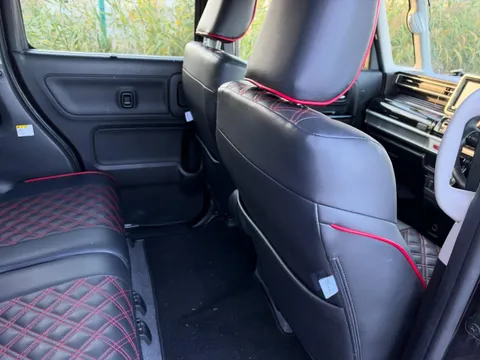 Suzuki Spacia Custom