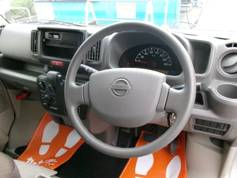 Nissan Clipper