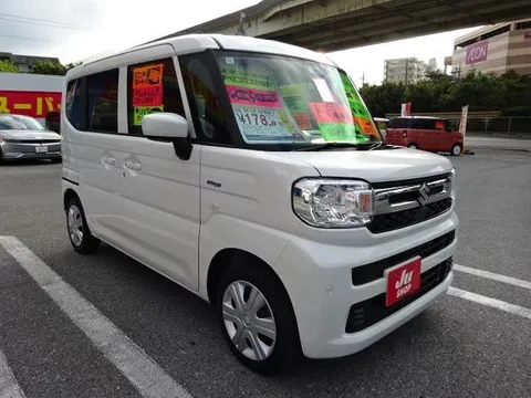 Suzuki Spacia