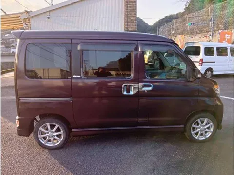 Daihatsu Atrai Wagon