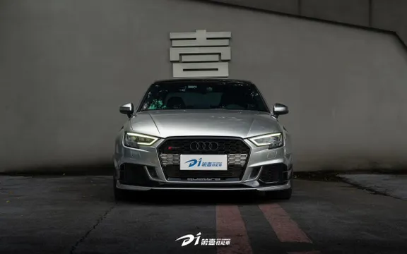 Audi RS