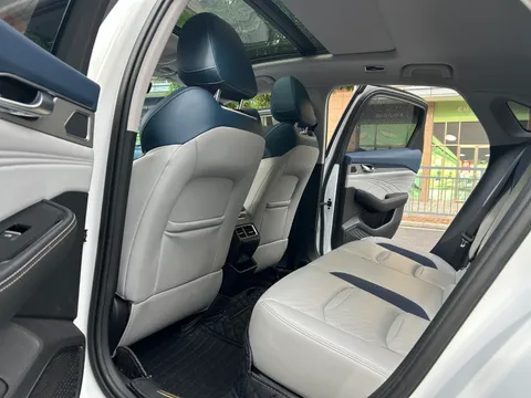 Geely Preface (Xingrui)