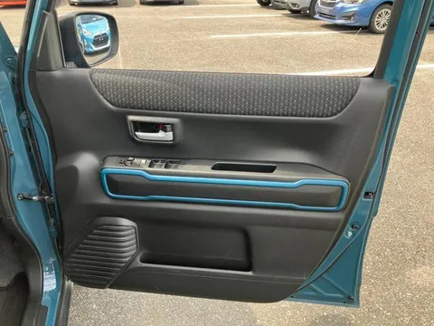 Mazda Flair Crossover