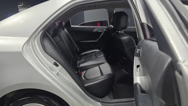 Kia Cerato (Forte)