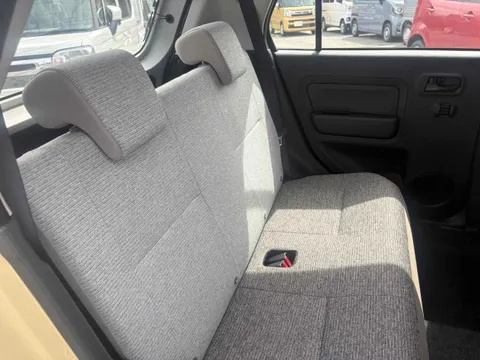 Daihatsu Mira Tocot