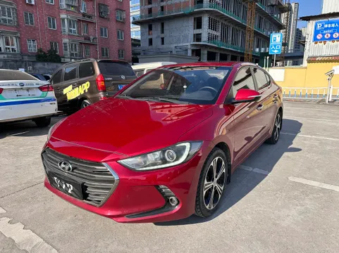 Hyundai Elantra (Avante)