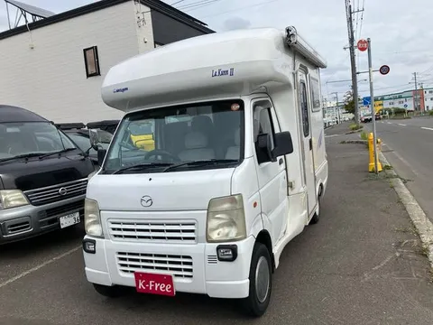 Mazda Scrum Truck