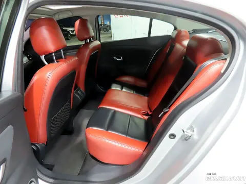 Renault SM3