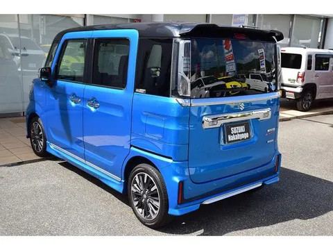 Suzuki Spacia Custom
