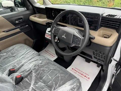 Mitsubishi Delica Mini