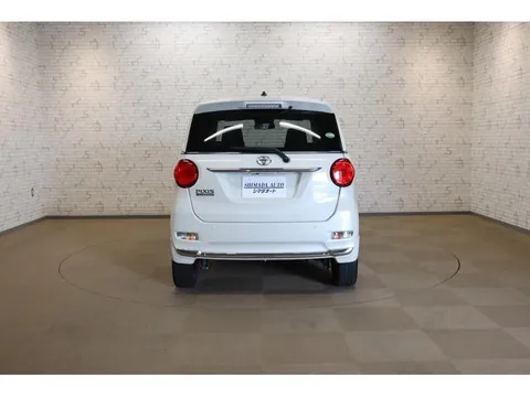 Toyota Pixis Joy