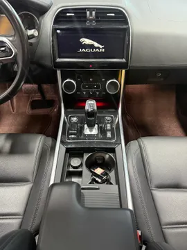 Jaguar XEL