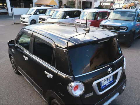 Toyota Pixis Joy