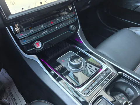 Jaguar XEL