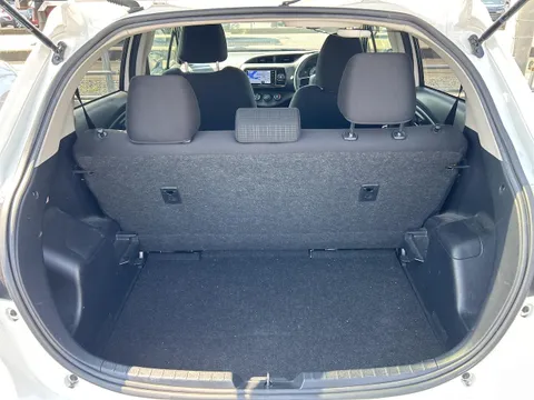 Toyota Yaris (Vitz)