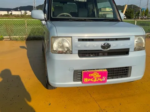 Toyota Pixis Space