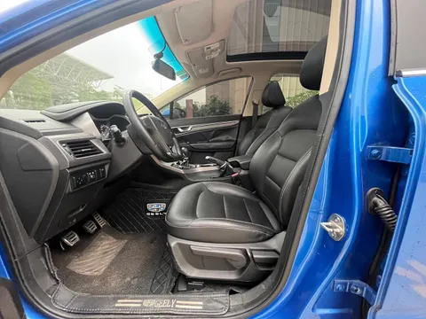 Geely Emgrand GS