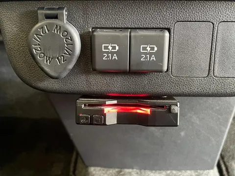 Daihatsu Mira Tocot