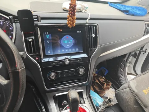 Roewe RX5
