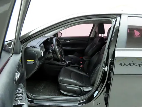 Kia Cerato (K3)