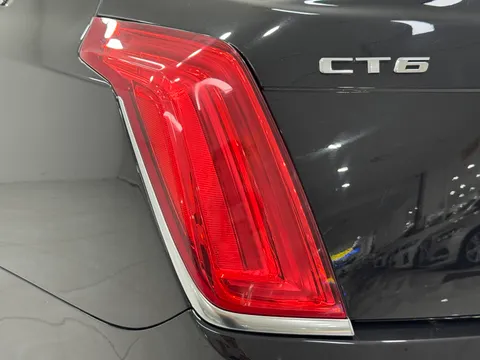 Cadillac CT6