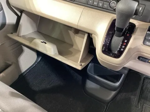Honda N-BOX Joy