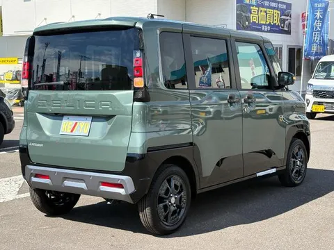 Mitsubishi Delica Mini