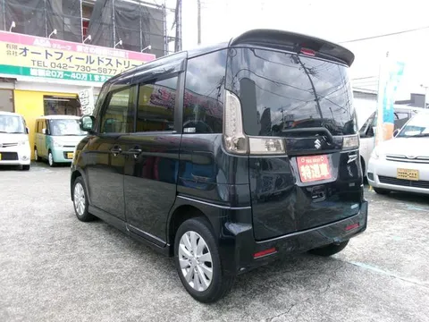 Suzuki Spacia Custom