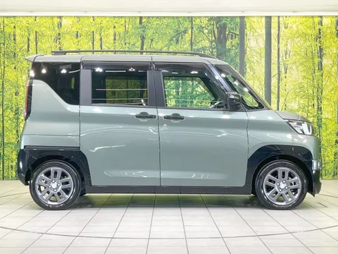 Mitsubishi Delica Mini