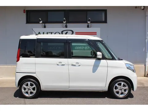 Suzuki Spacia