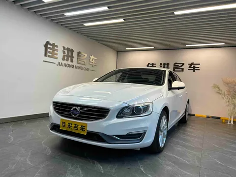 Volvo S60
