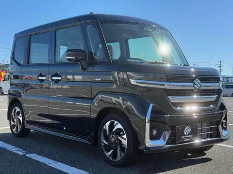 Suzuki Spacia Custom