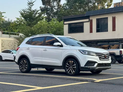 Roewe RX3