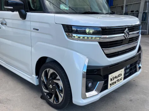 Suzuki Spacia Custom