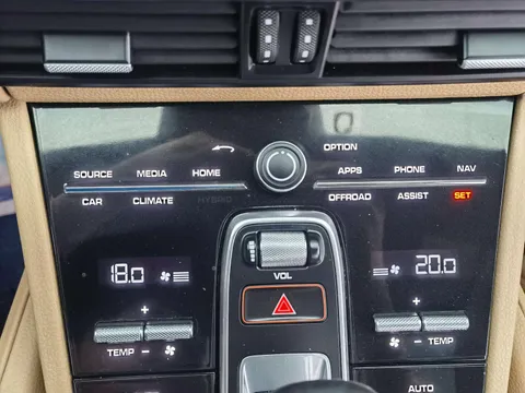 Porsche Cayenne