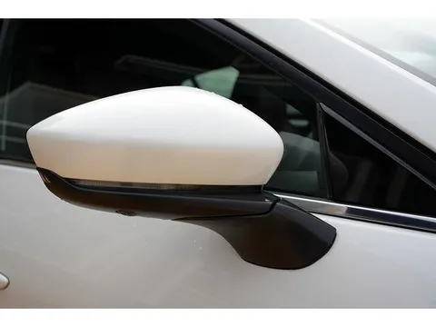 Mazda MAZDA3 Fastback