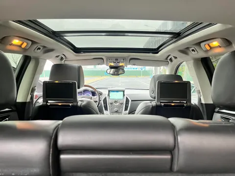 Cadillac SRX