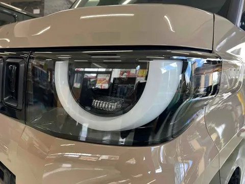 Mitsubishi Delica Mini