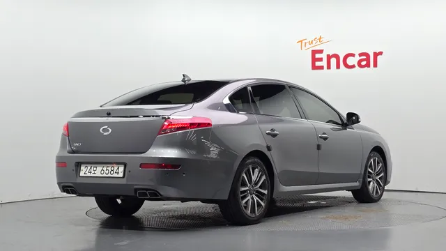 Renault SM7