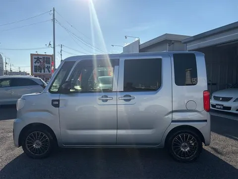 Daihatsu Hijet Caddie