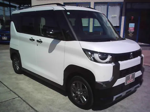 Mitsubishi Delica Mini